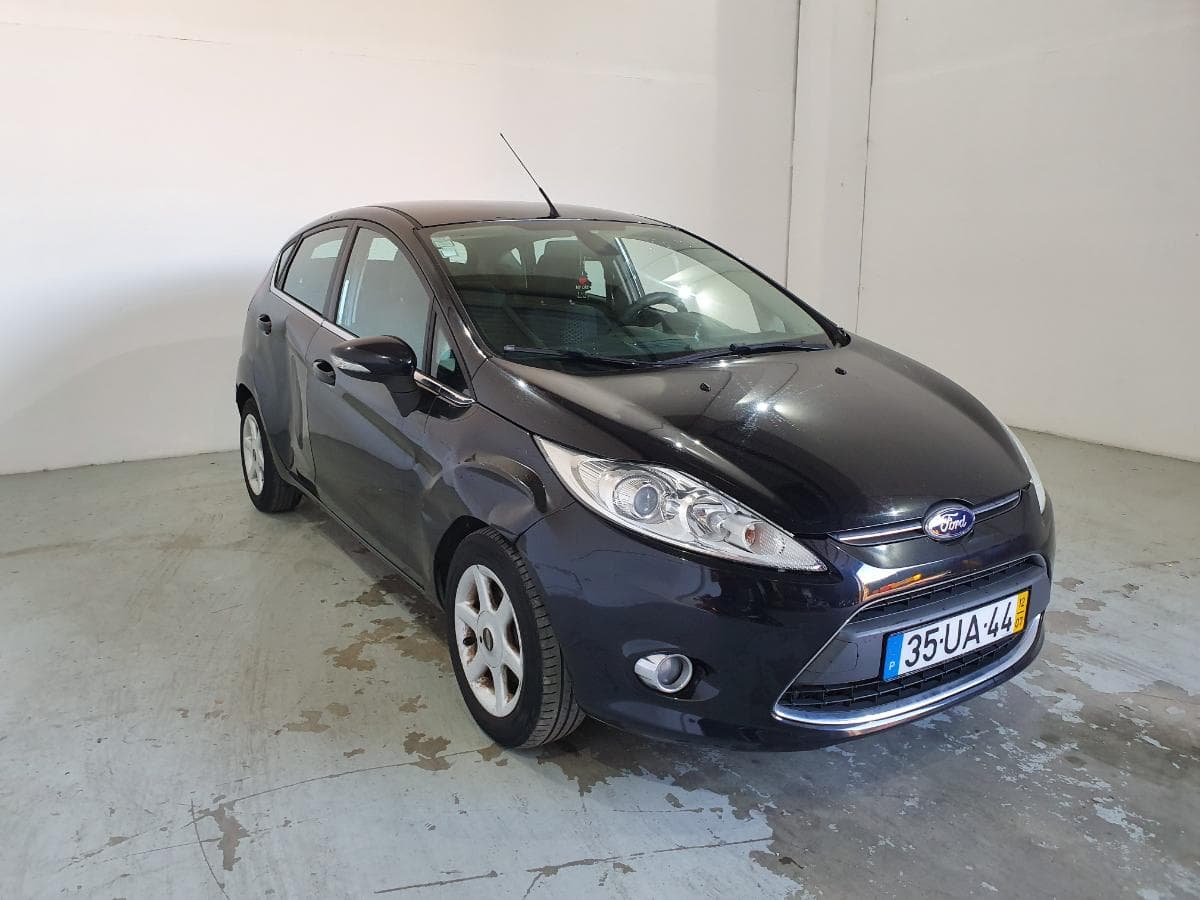 Ford Fiesta 1.6TDCI · Ano 2012 — imagen 1