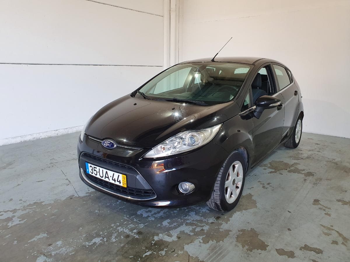 Ford Fiesta 1.6TDCI · Ano 2012 — imagen 2