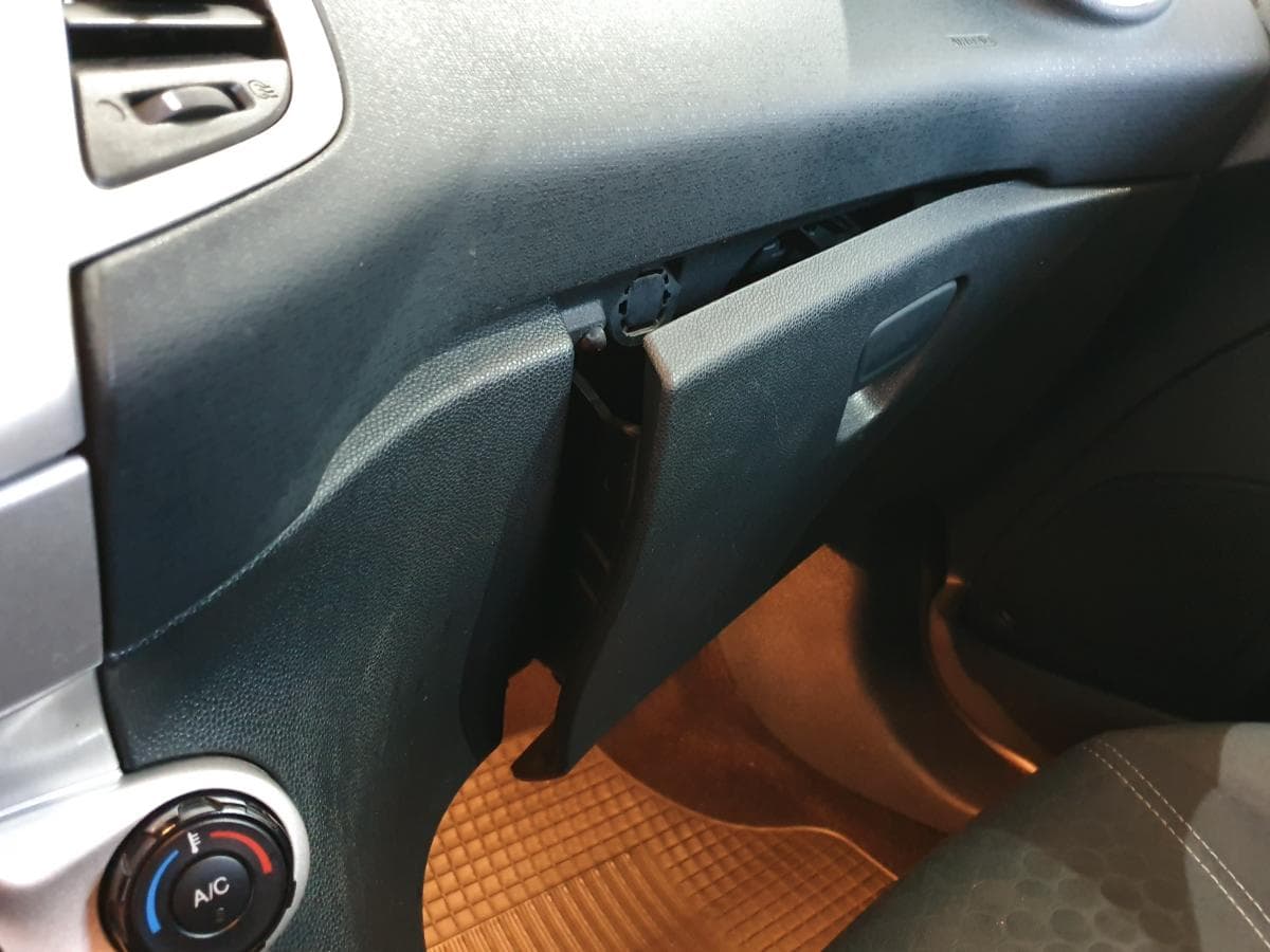 Ford Fiesta 1.6TDCI · Ano 2012 — imagen 30