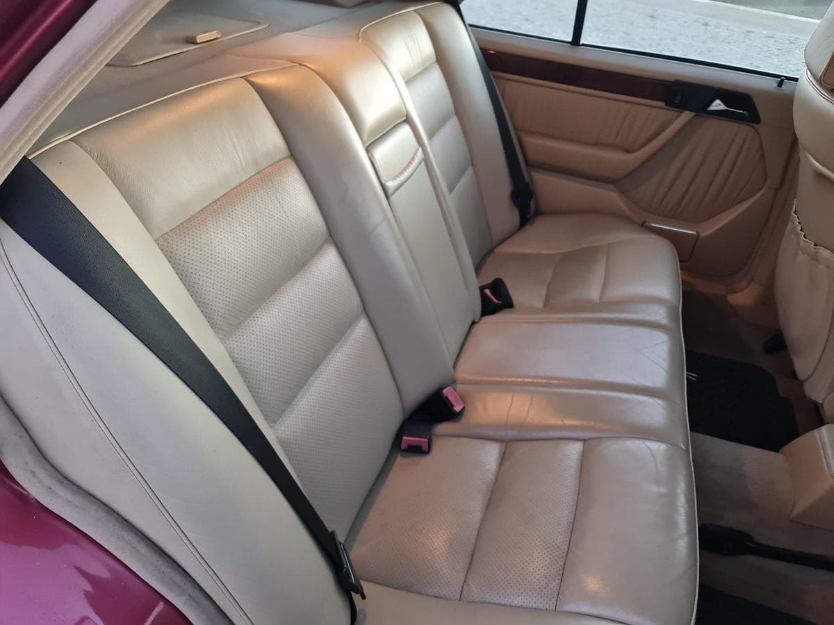 Mercedes-Benz 300E 24V · Ano 1995 — imagem 13