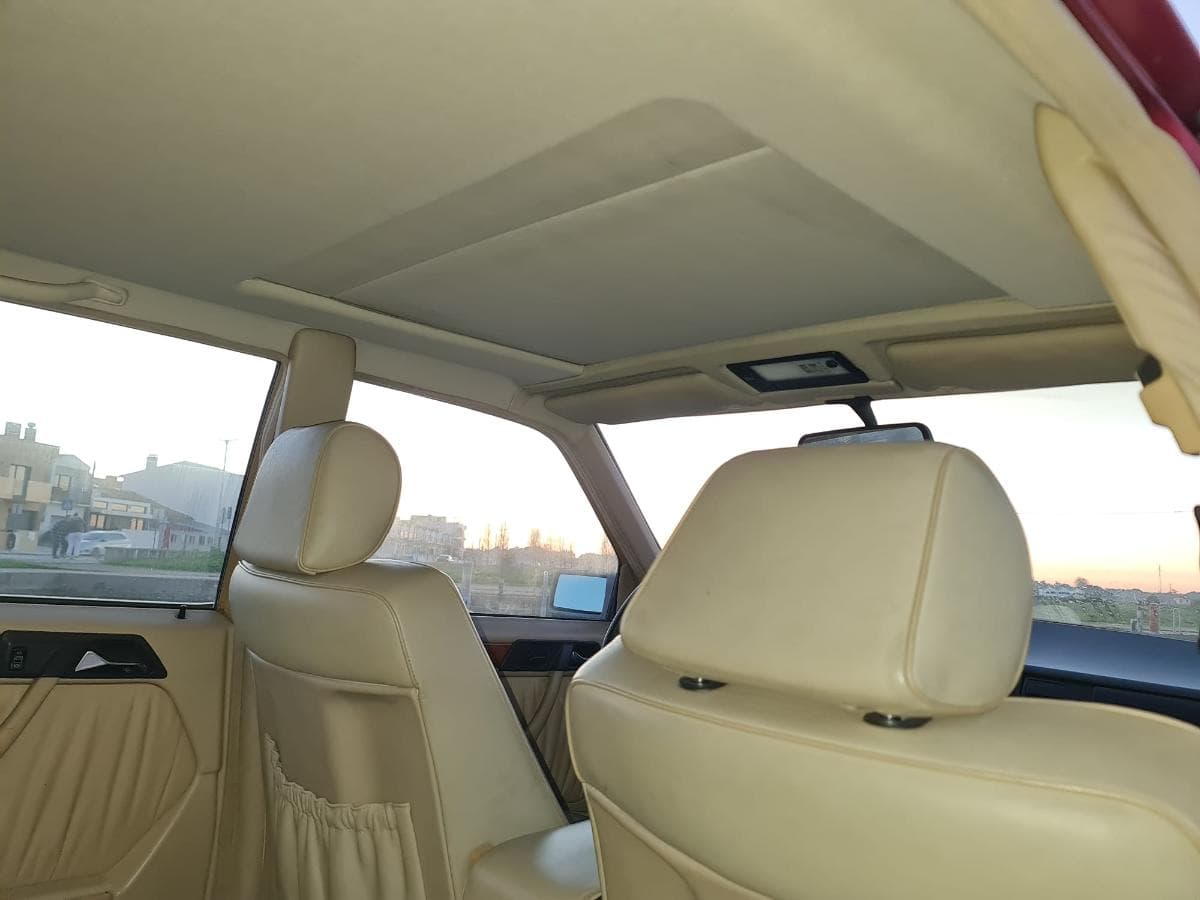 Mercedes-Benz 300E 24V · Ano 1995 — imagem 15