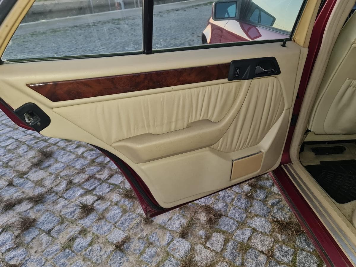 Mercedes-Benz 300E 24V · Ano 1995 — imagem 21