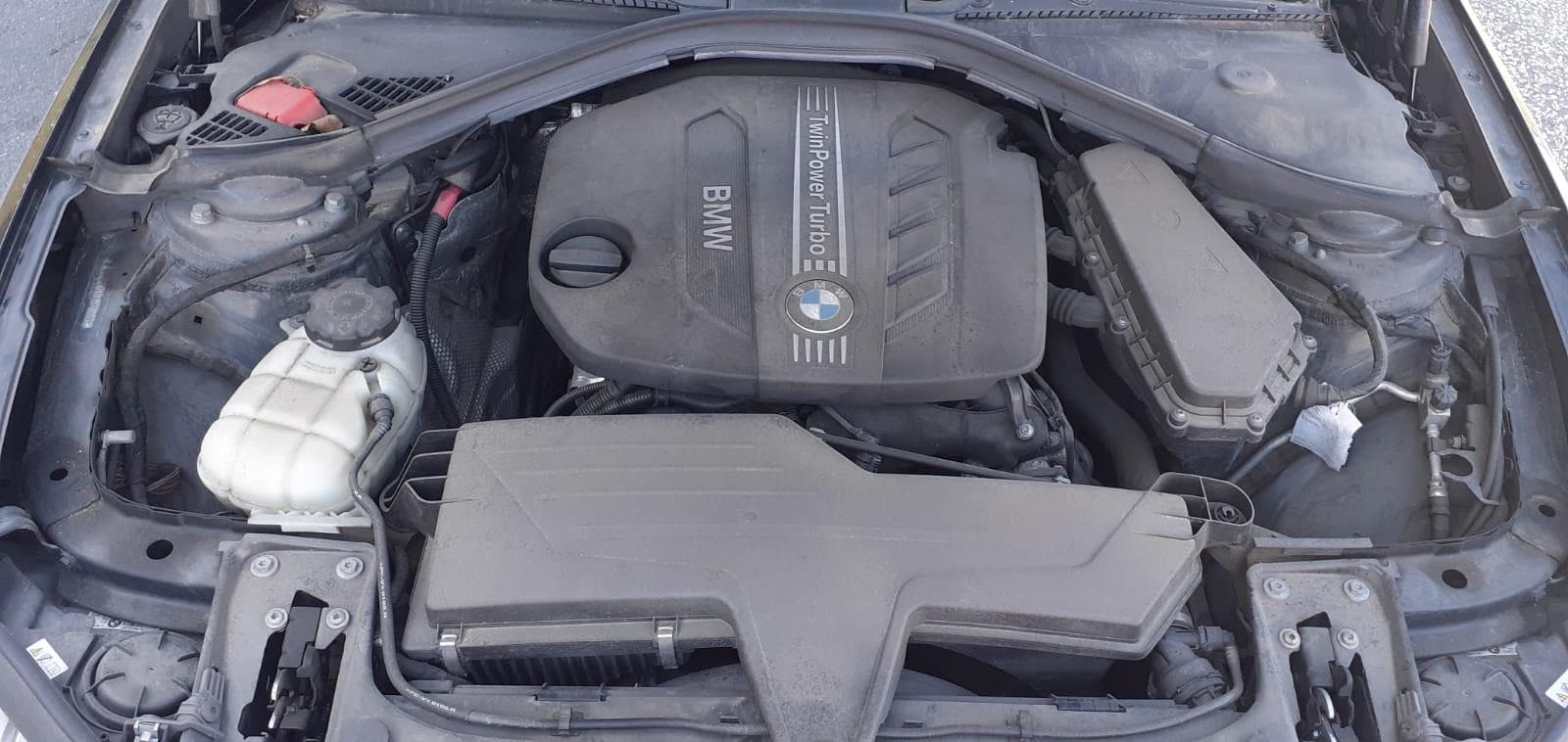 BMW 120d  · Ano 2014 — imagem 11