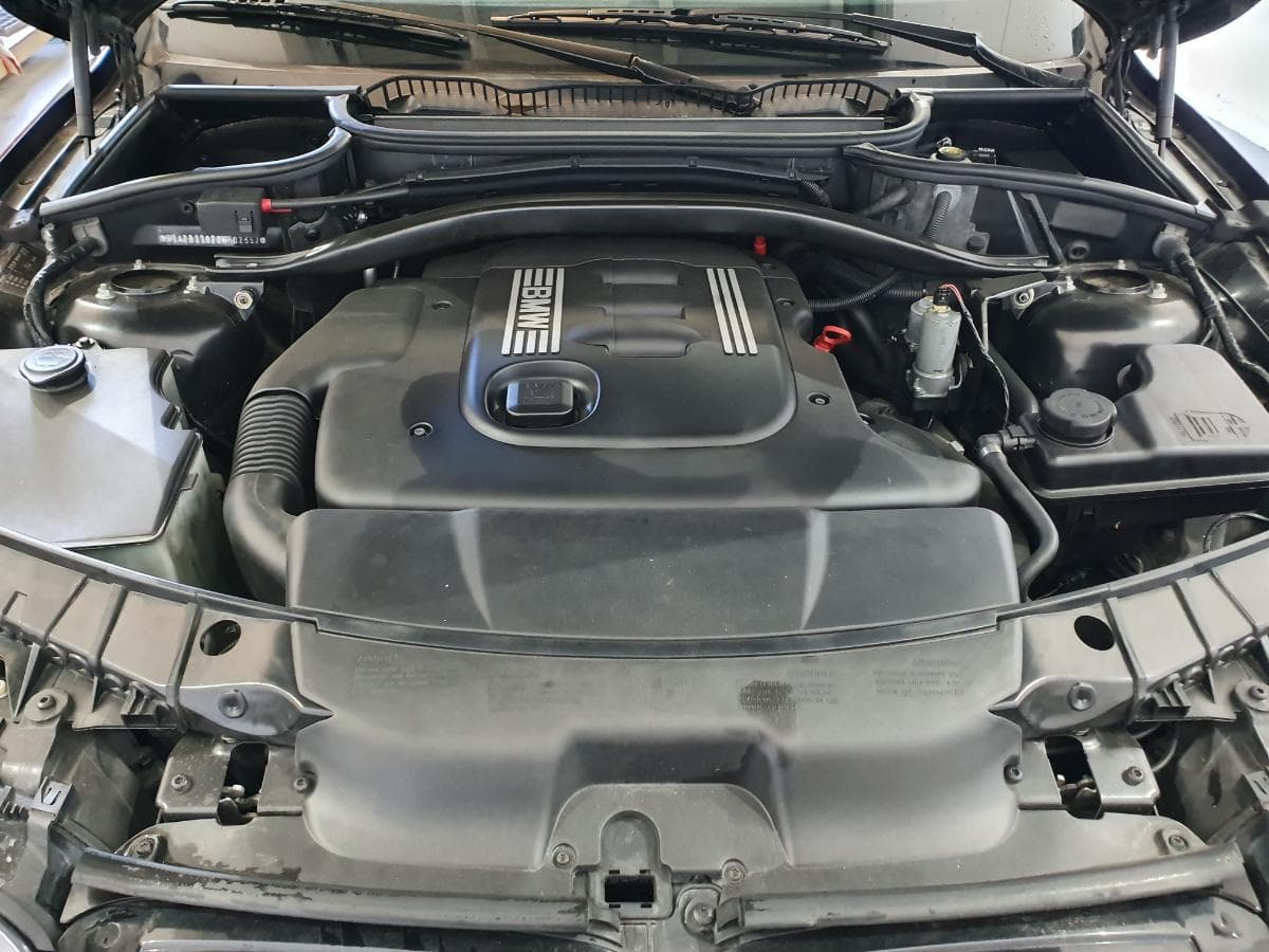 BMW X3 2.0D · Ano 2006 — image 14