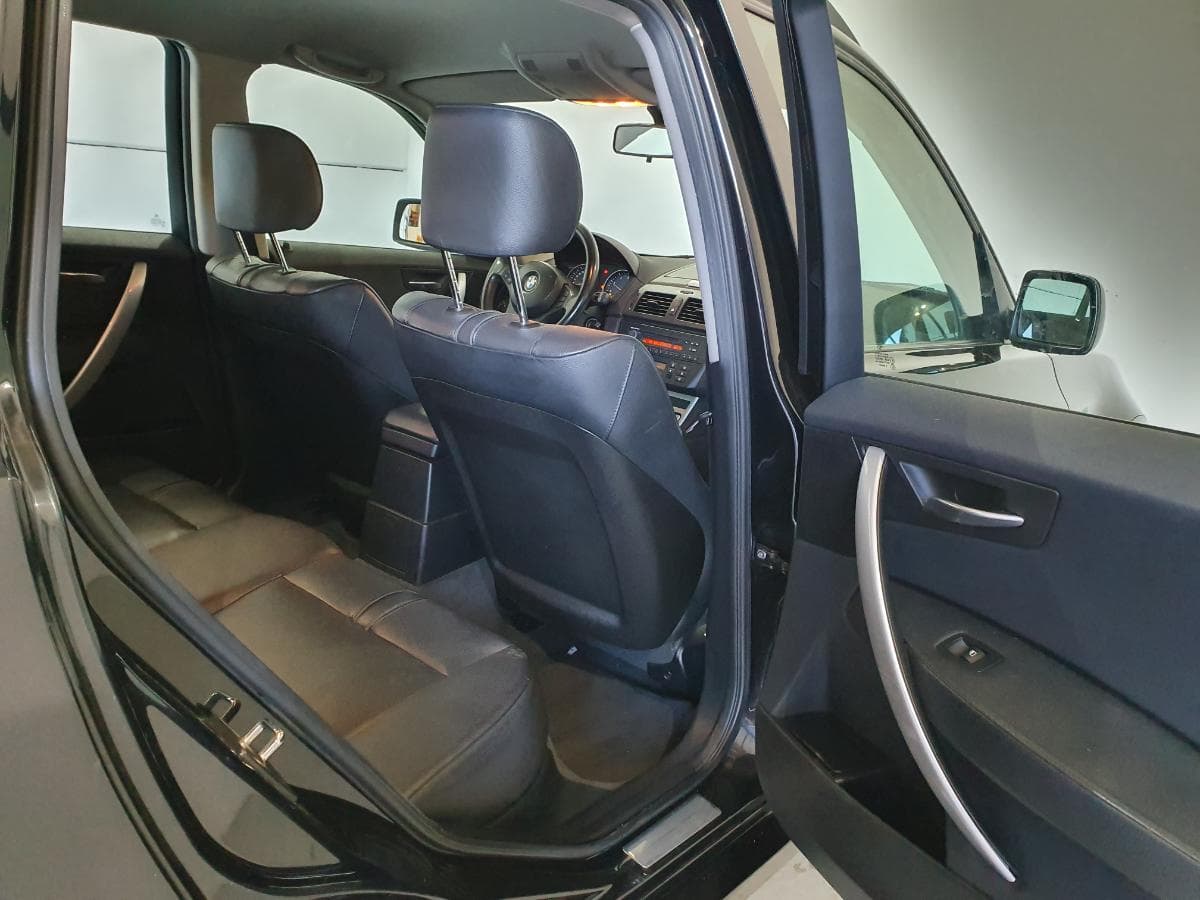 BMW X3 2.0D · Ano 2006 — image 20