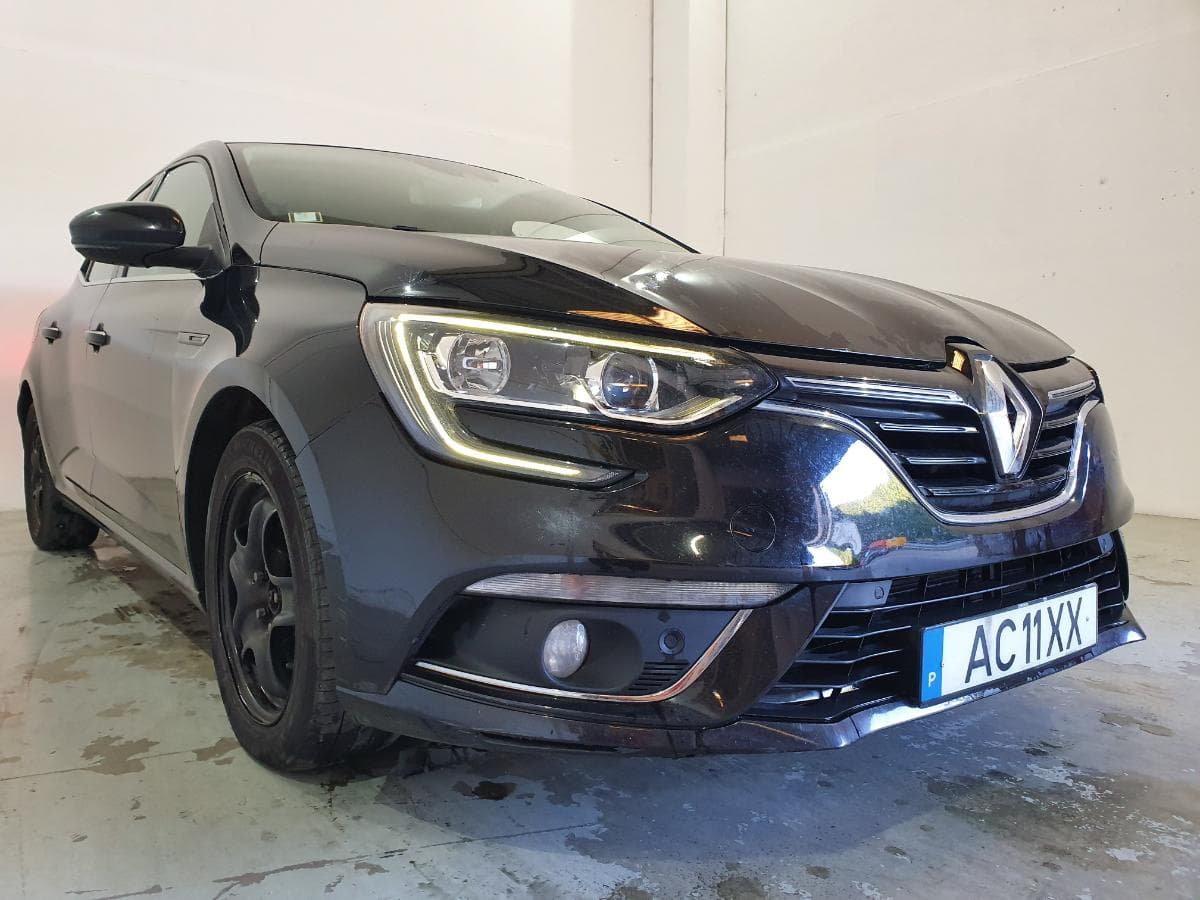 Renault Mégane 1.5DCI · Ano 2017 — imagem 4
