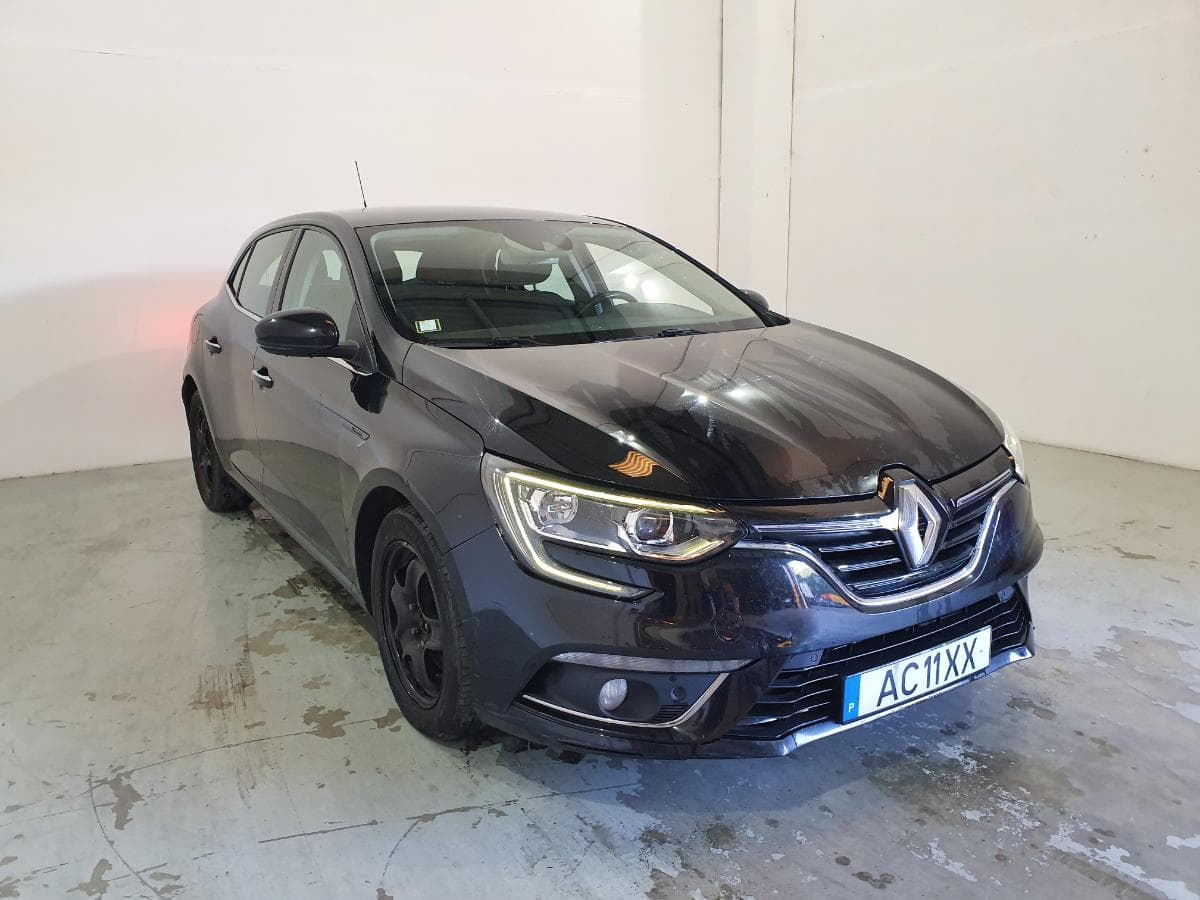 Renault Mégane 1.5DCI · Ano 2017 — imagem 3