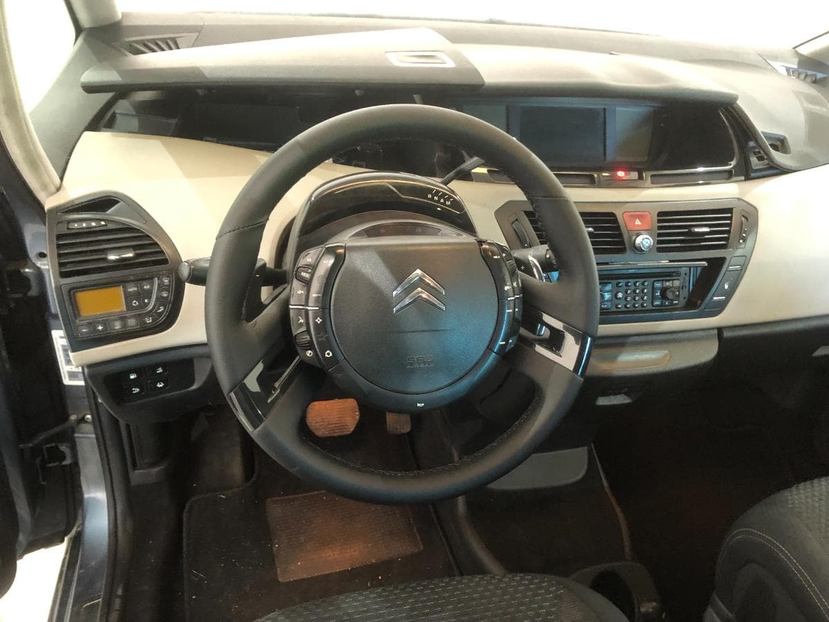 Citroën C4 Picasso · Ano 2007 — imagem 30