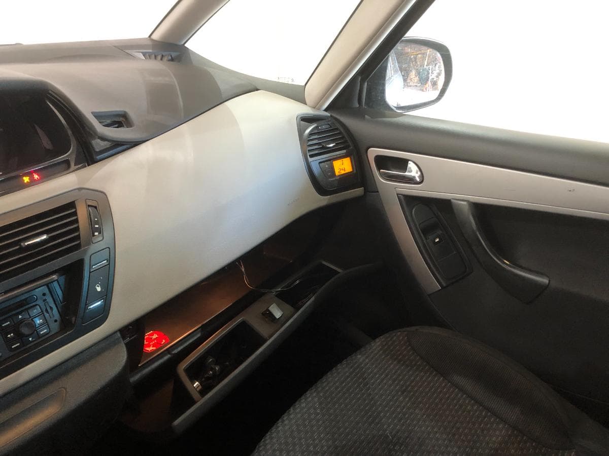 Citroën C4 Picasso · Ano 2007 — imagem 41
