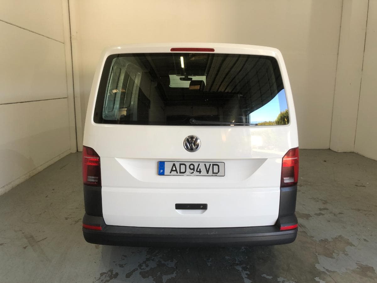 Volkswagen Transporter · Ano 2020 — imagen 5