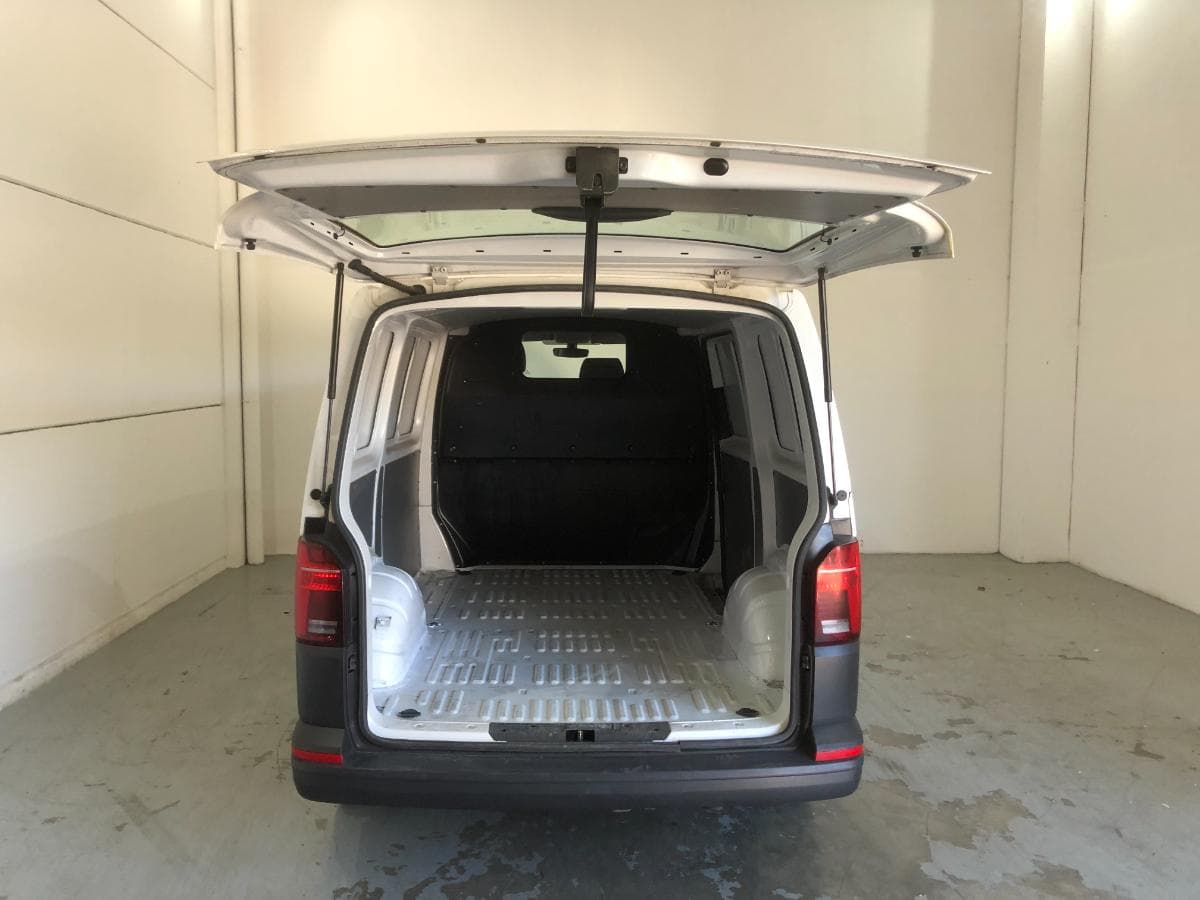 Volkswagen Transporter · Ano 2020 — imagen 6