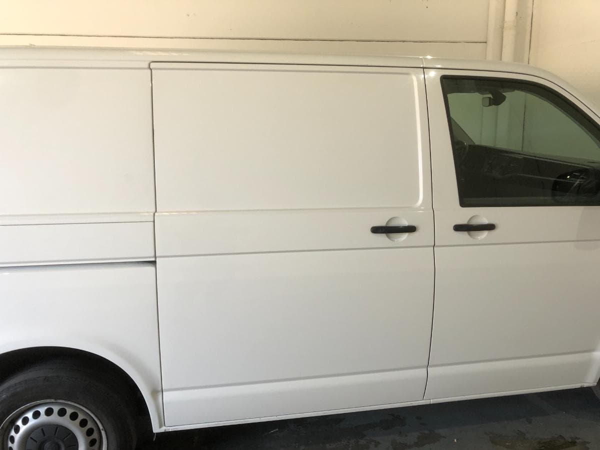 Volkswagen Transporter · Ano 2020 — imagen 10