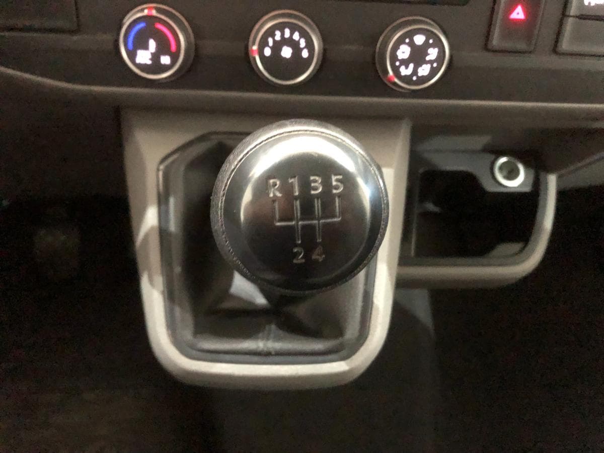 Volkswagen Transporter · Ano 2020 — imagen 30