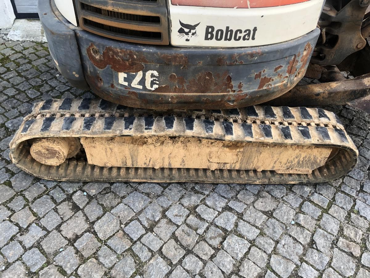 Mini Giratória BobCat E26 — imagen 8