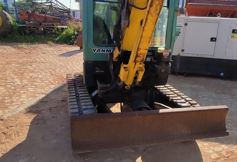 Mini Giratória Yanmar — imagen 12