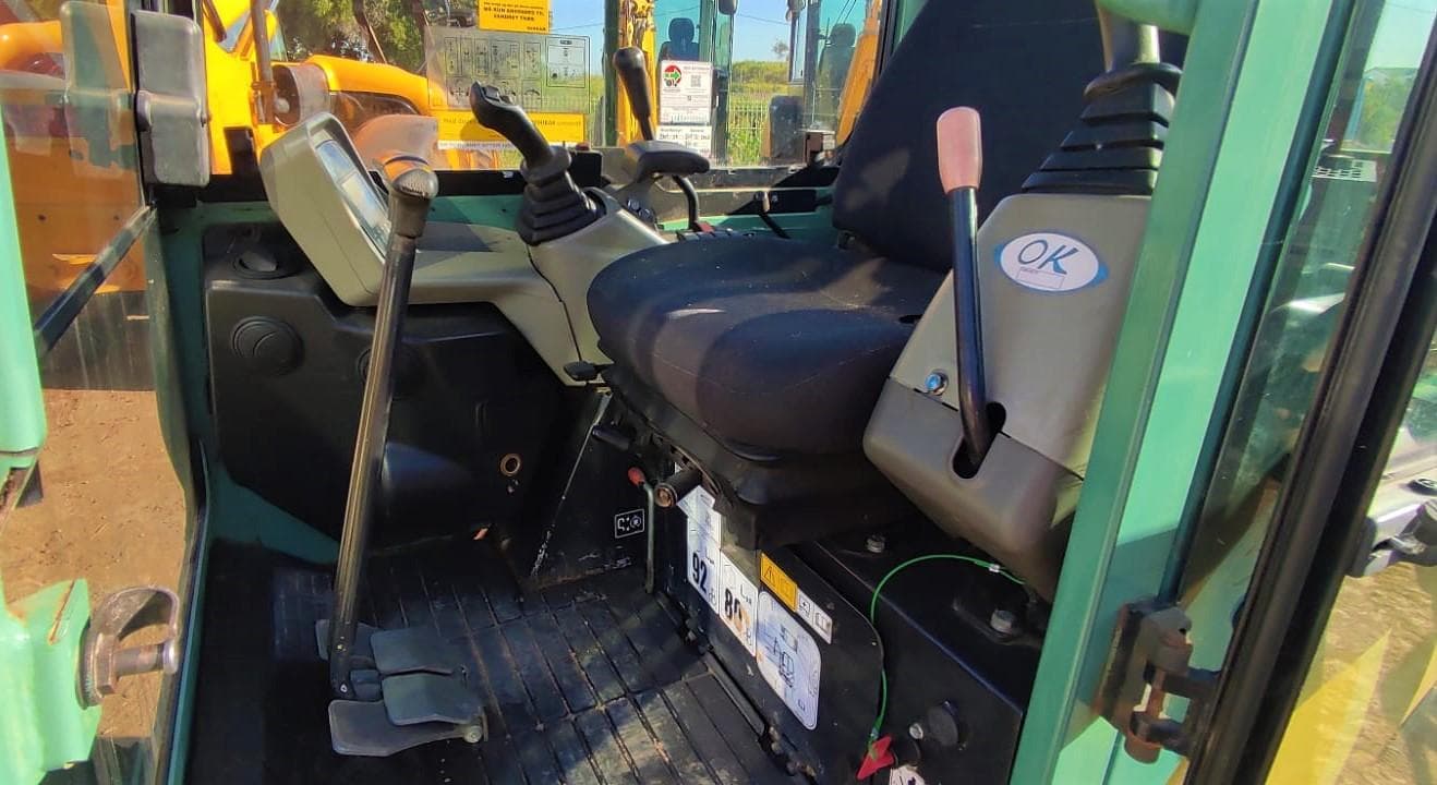 Mini Giratória Yanmar — imagen 17