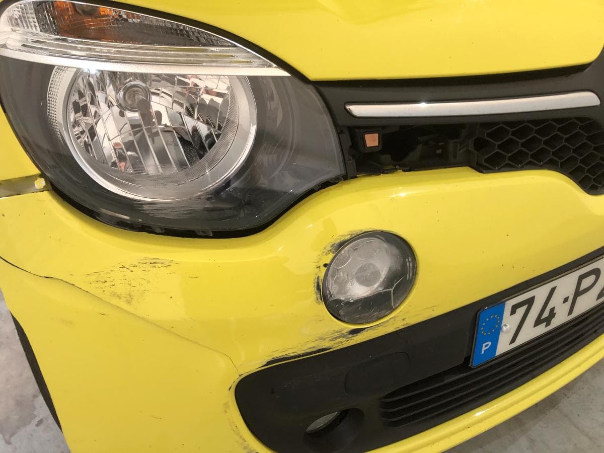 Renault Twingo · Ano 2015 — image 11