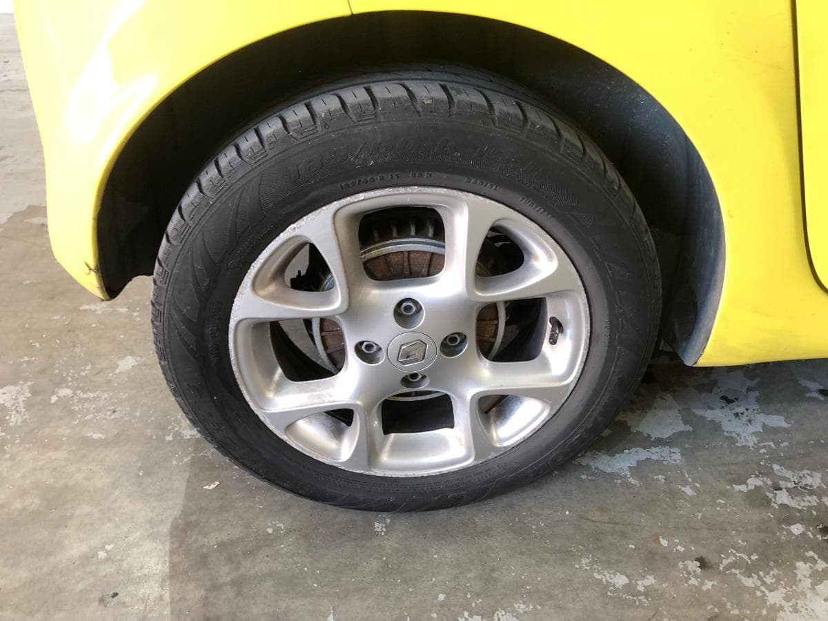 Renault Twingo · Ano 2015 — image 13