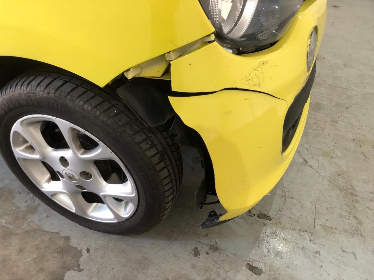 Renault Twingo · Ano 2015 — image 12
