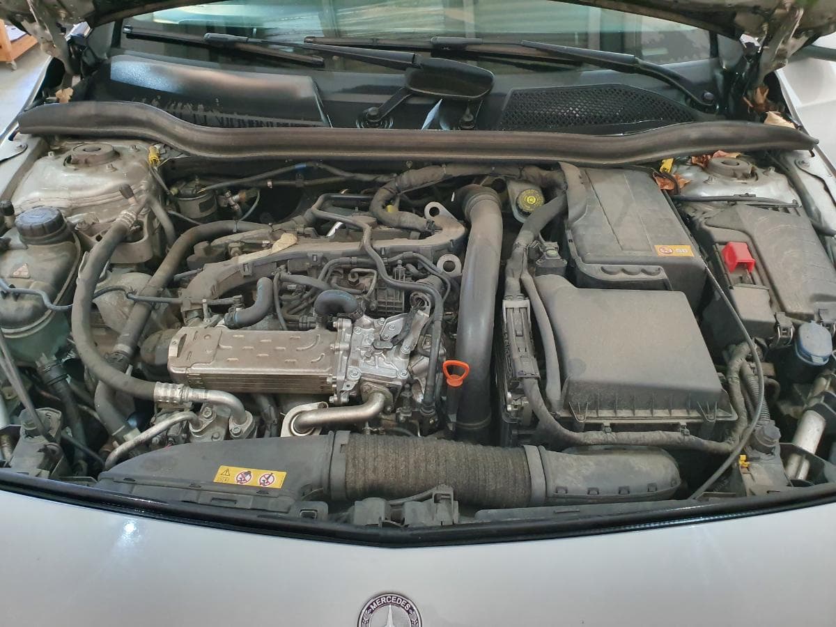 Mercedes-Benz A200 1.8 CDI · Ano 2012 — imagen 4