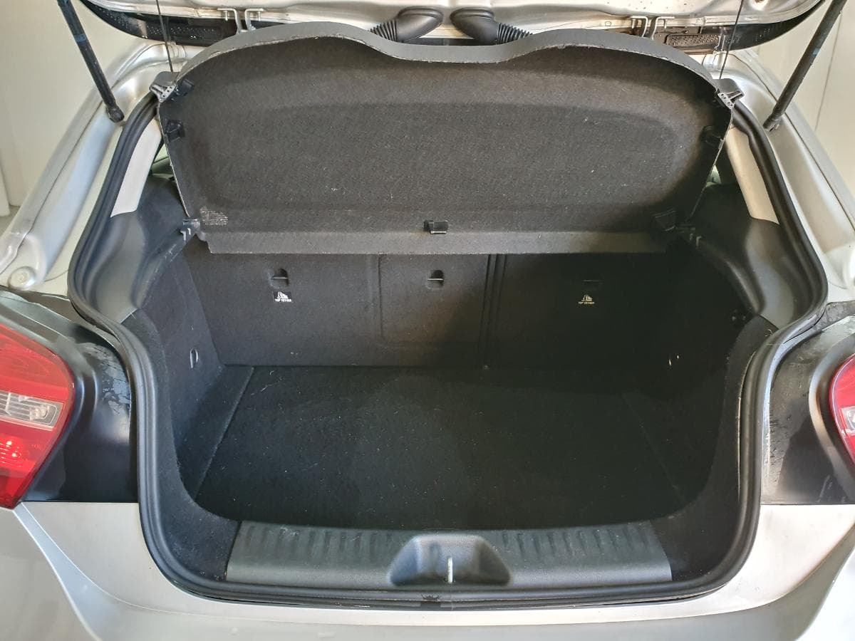 Mercedes-Benz A200 1.8 CDI · Ano 2012 — imagen 7