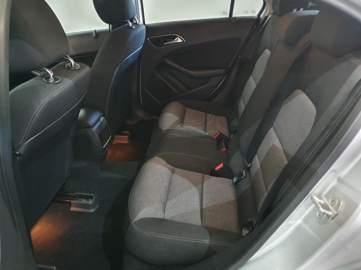 Mercedes-Benz A200 1.8 CDI · Ano 2012 — imagen 20