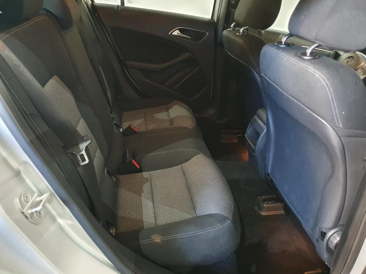 Mercedes-Benz A200 1.8 CDI · Ano 2012 — imagen 21