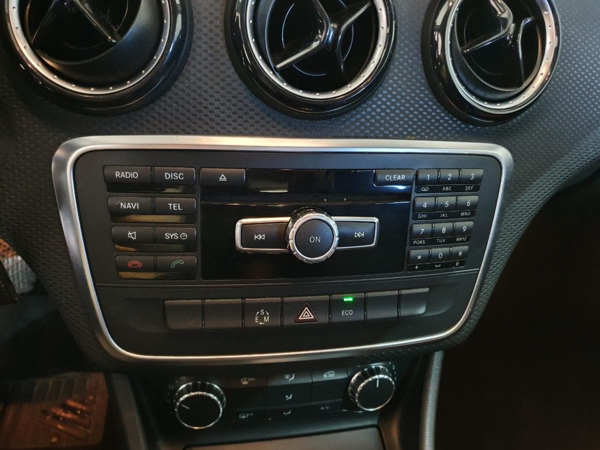 Mercedes-Benz A200 1.8 CDI · Ano 2012 — imagen 38