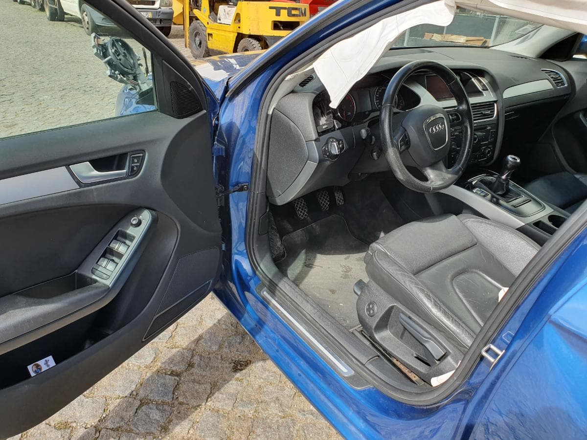 Audi A4 2.0 TDI · Ano 2012 — imagen 20