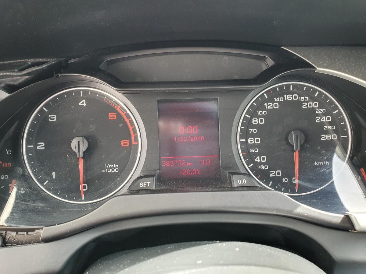 Audi A4 2.0 TDI · Ano 2012 — imagen 21