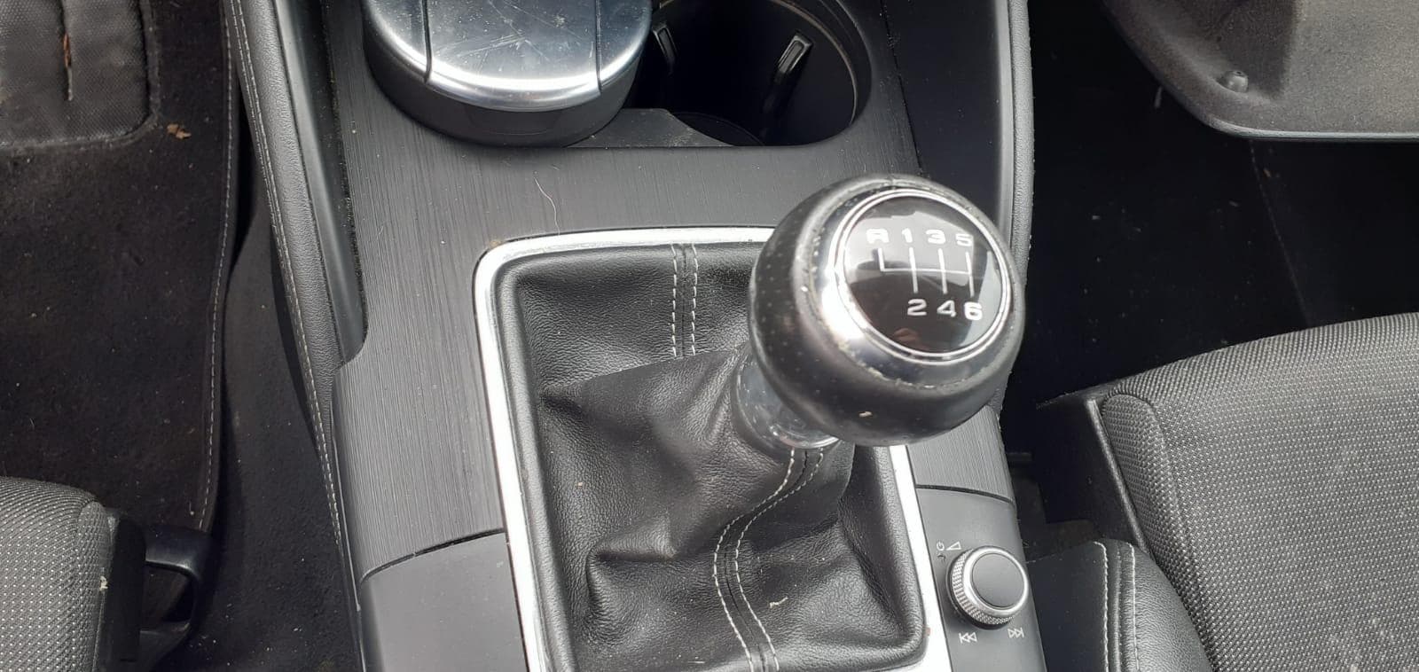 Audi A3 1.6 TDI · Ano 2014 — image 25
