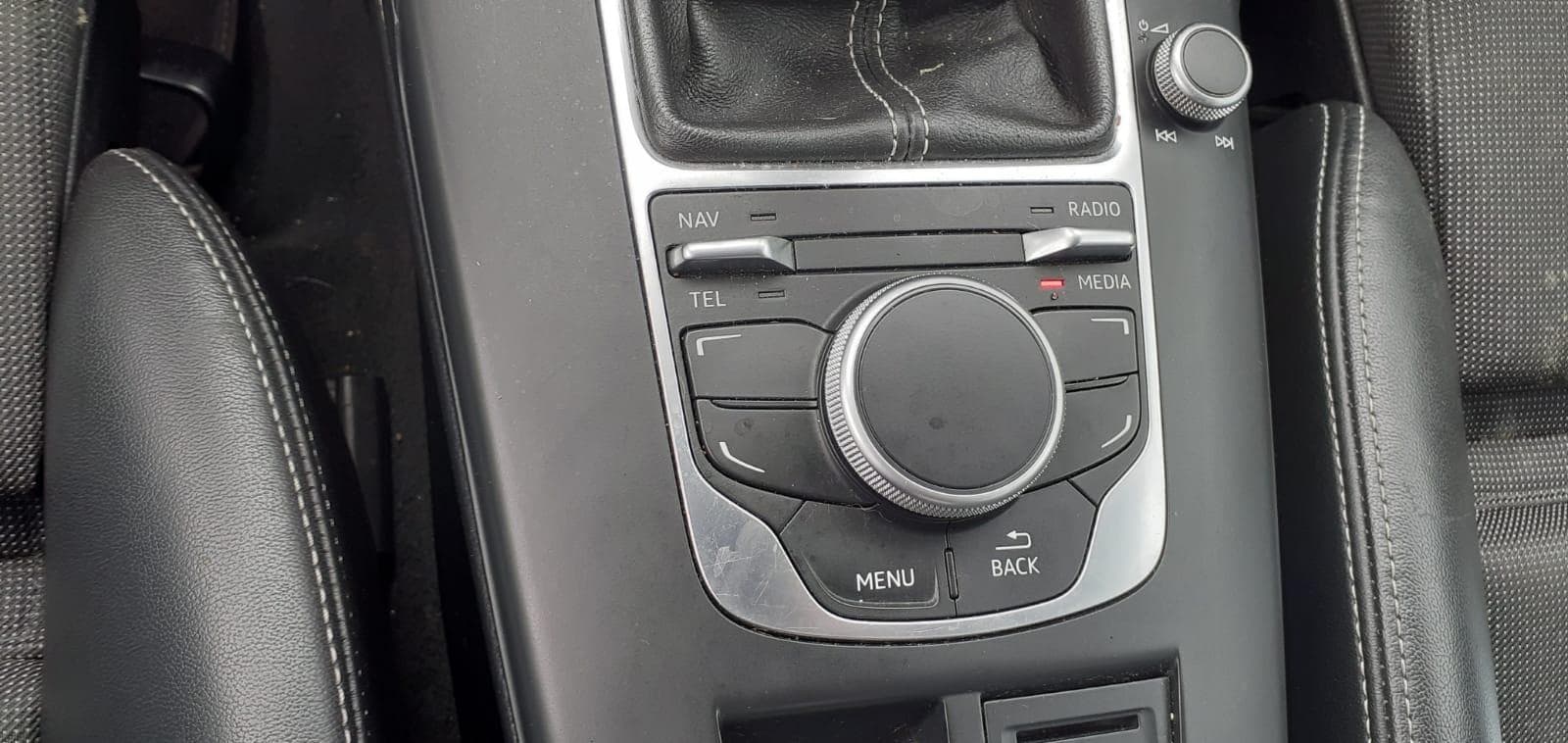 Audi A3 1.6 TDI · Ano 2014 — image 28