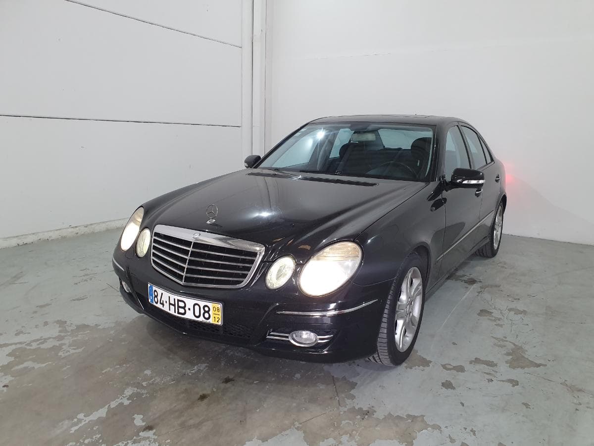 Mercedes-Benz E320 CDI · Ano 2008 — imagen 1