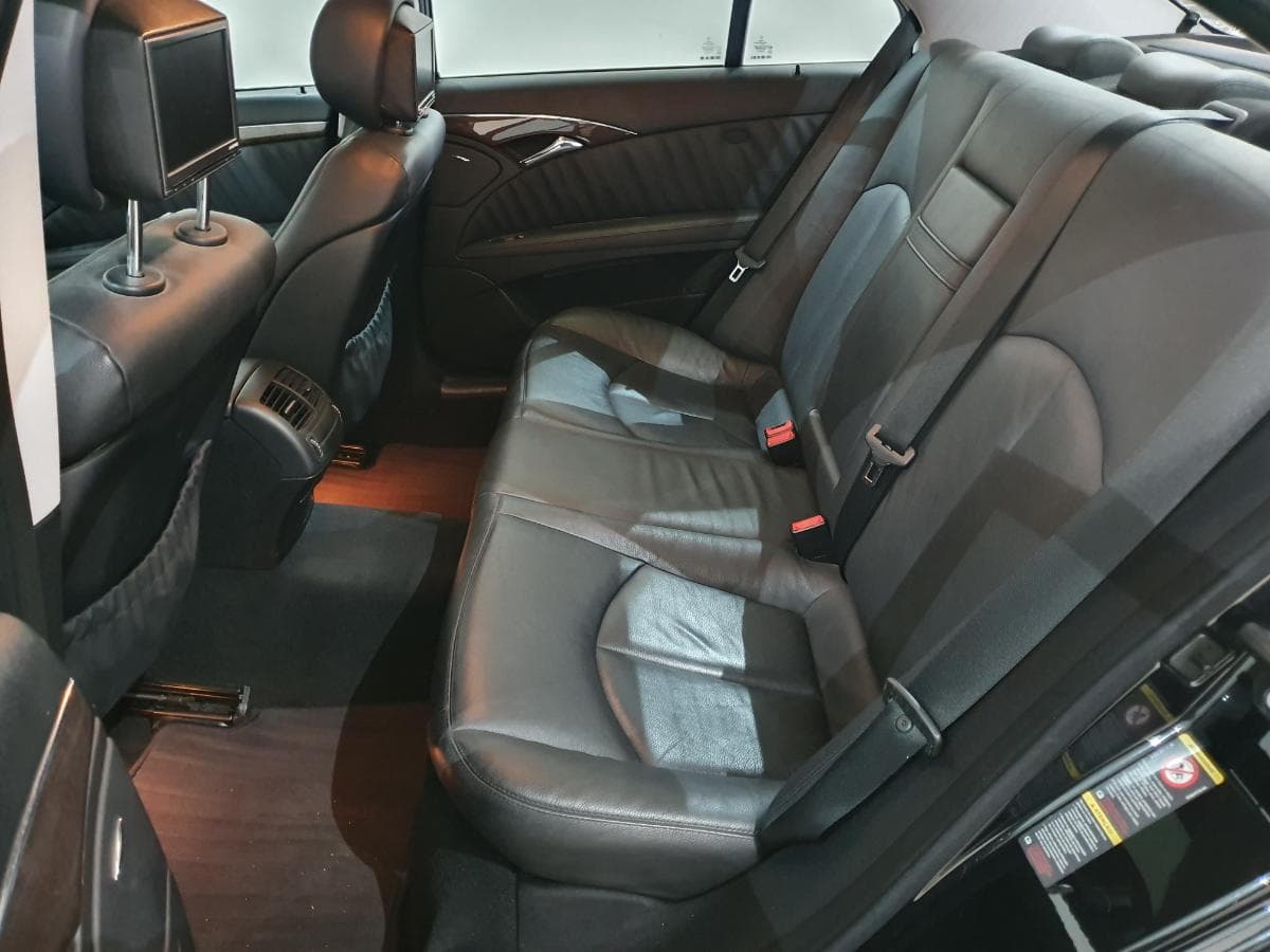 Mercedes-Benz E320 CDI · Ano 2008 — imagen 16