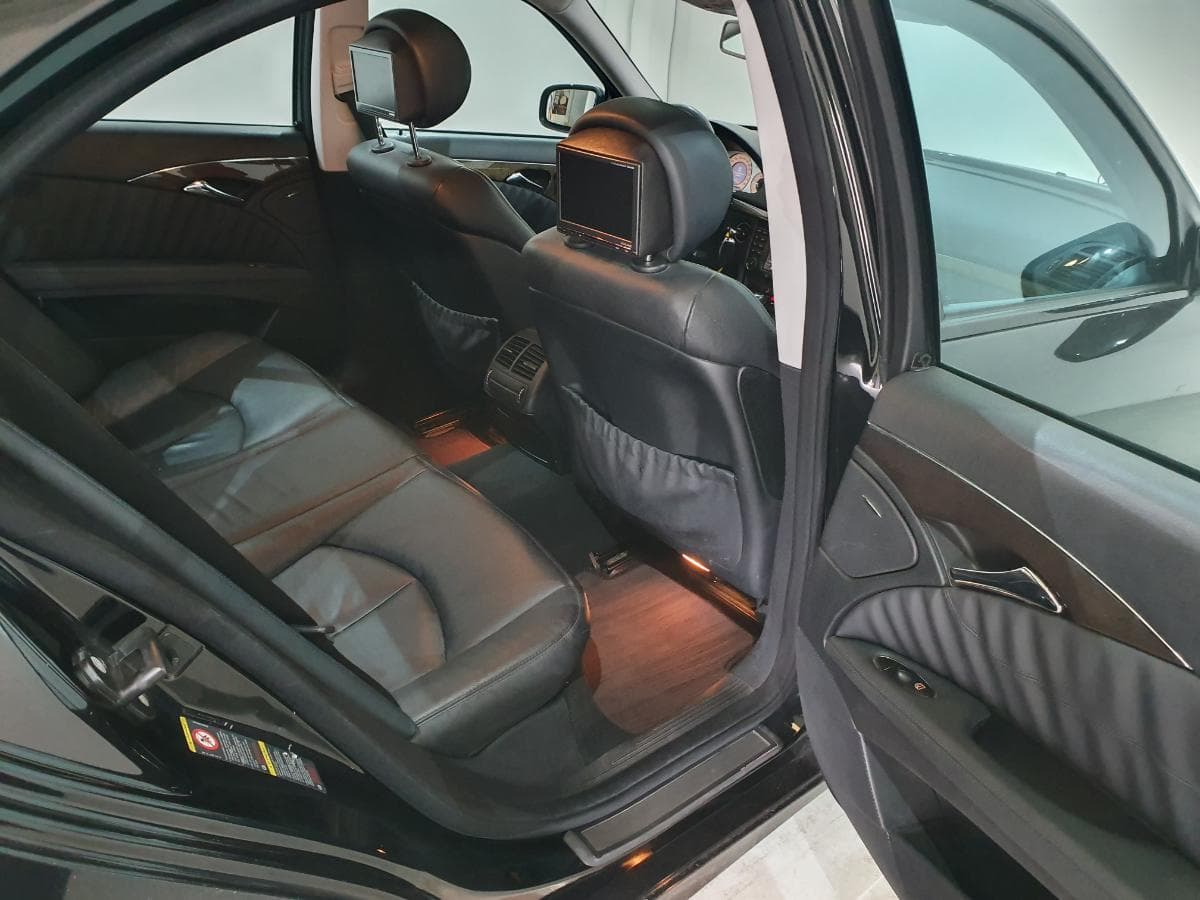 Mercedes-Benz E320 CDI · Ano 2008 — imagen 20