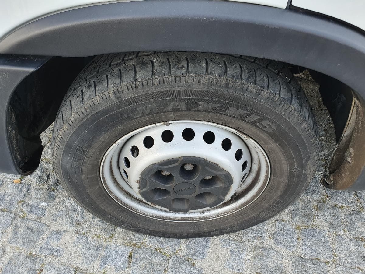 Iveco Daily 35-180 · Ano 2021 — image 15