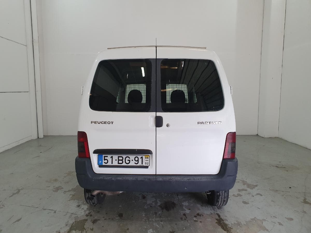 Peugeot Partner 2.0 HDI · Ano 2006 — image 5