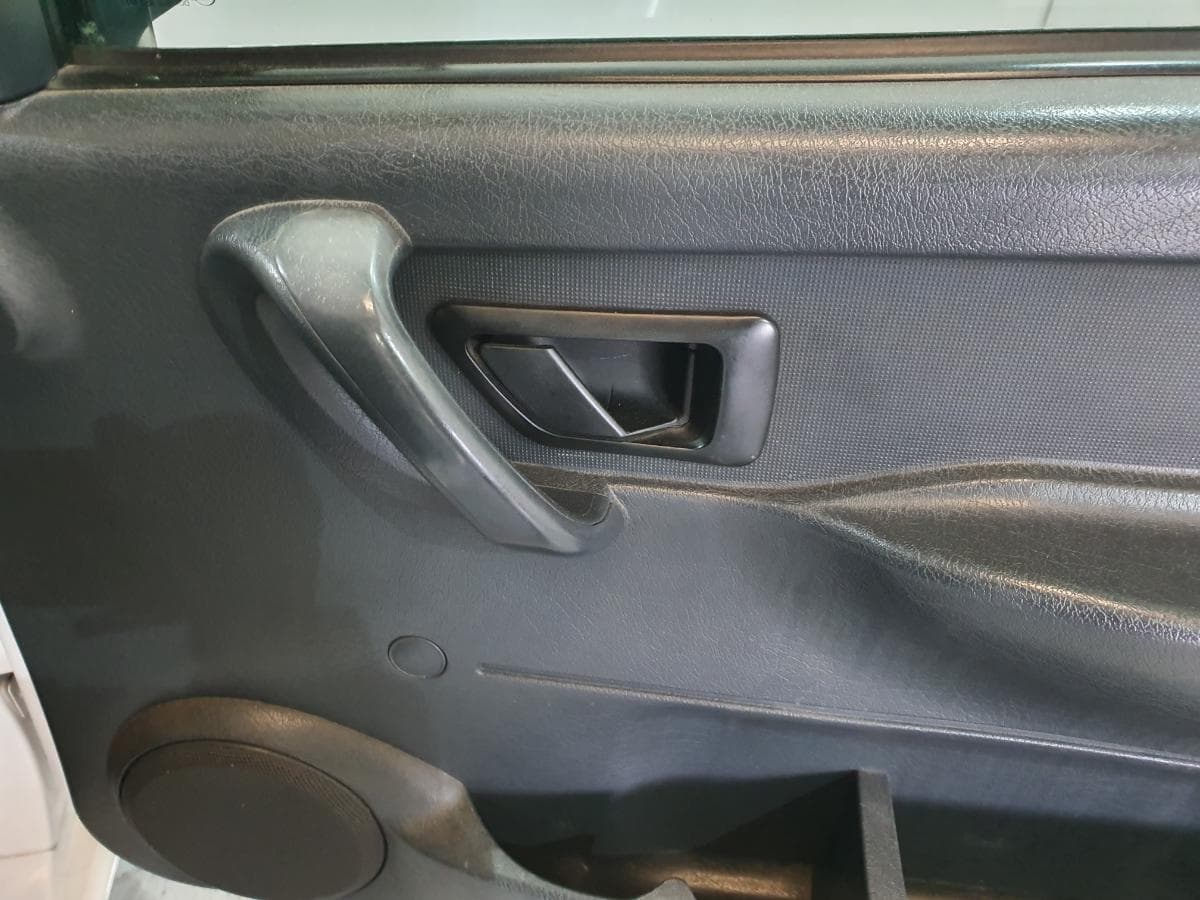 Peugeot Partner 2.0 HDI · Ano 2006 — image 29