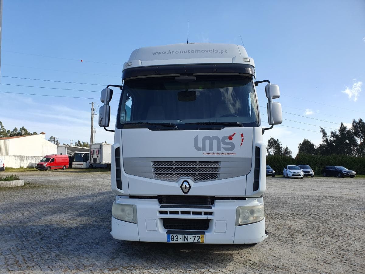 Trator Renault + Reboque Porta Veículos Janhel — image 2