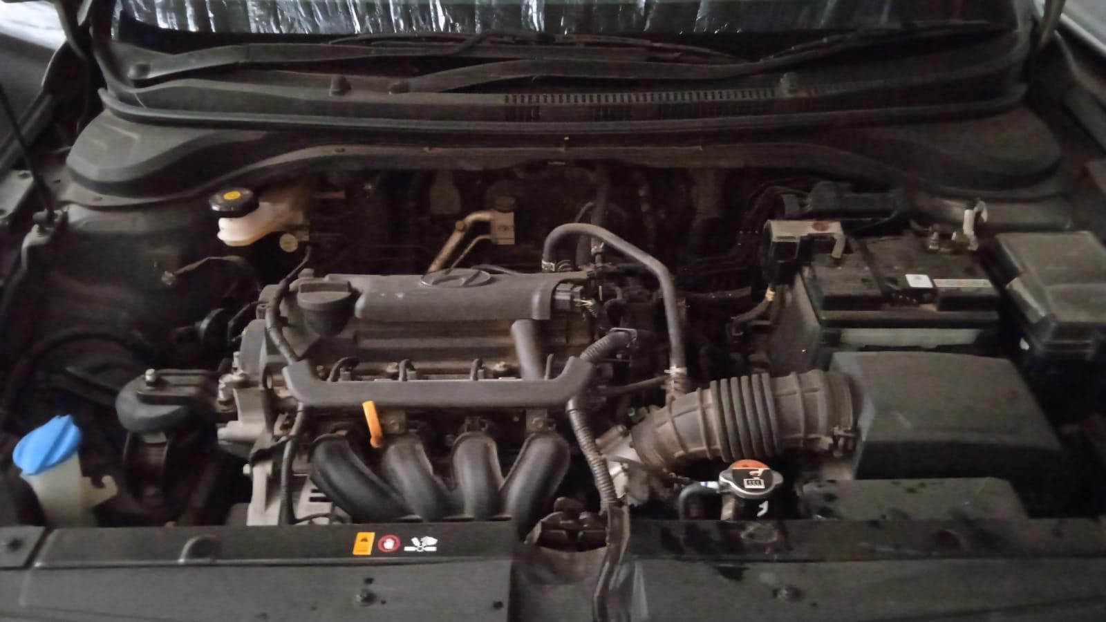 Hyundai Accent · — imagem 2