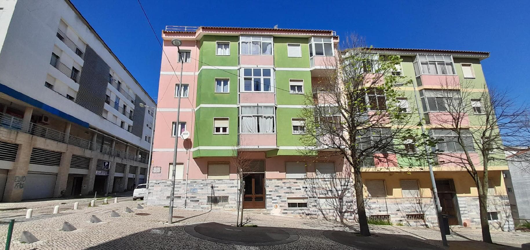 Apartamento T2 · Sintra — imagem 2
