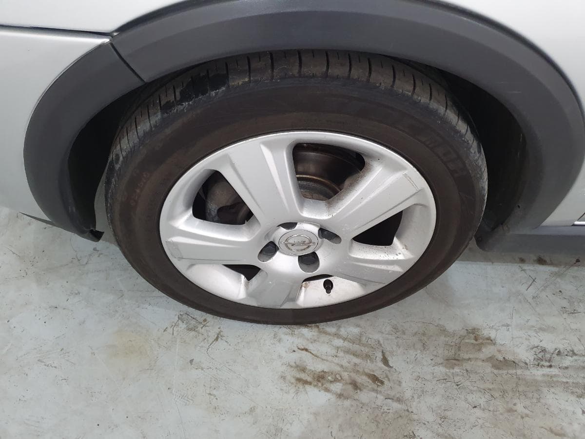 Opel Corsa · Ano 2004 — imagen 12
