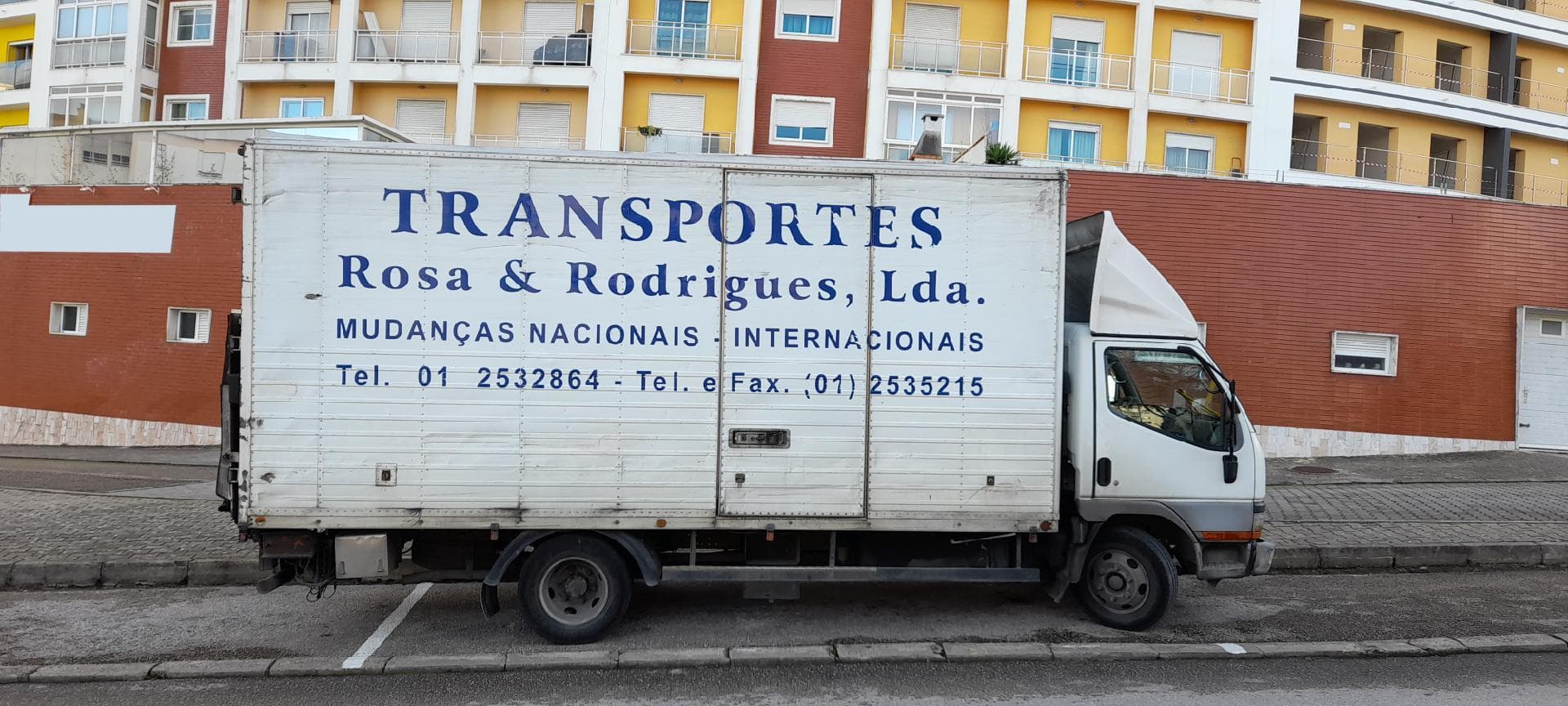 Mitsubishi Canter — imagem 6