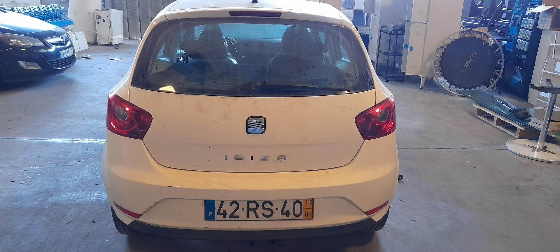 Seat Ibiza 1.2 TDI · Ano 2012 — imagen 9