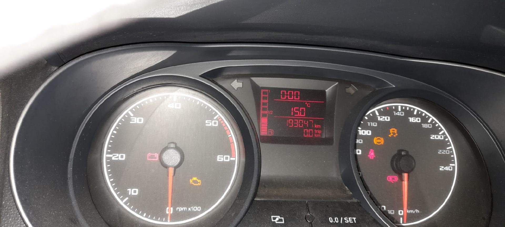 Seat Ibiza 1.2 TDI · Ano 2012 — imagen 15