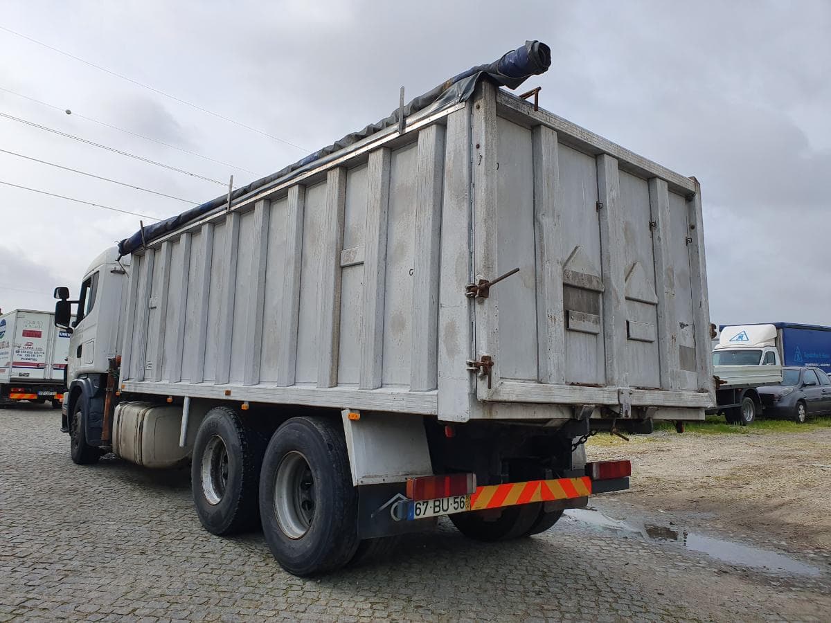 Scania 360 com Grua Atlas · Ano 1998 — imagen 6