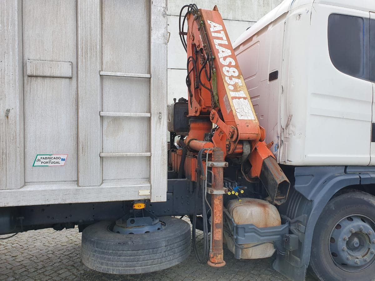 Scania 360 com Grua Atlas · Ano 1998 — imagen 40