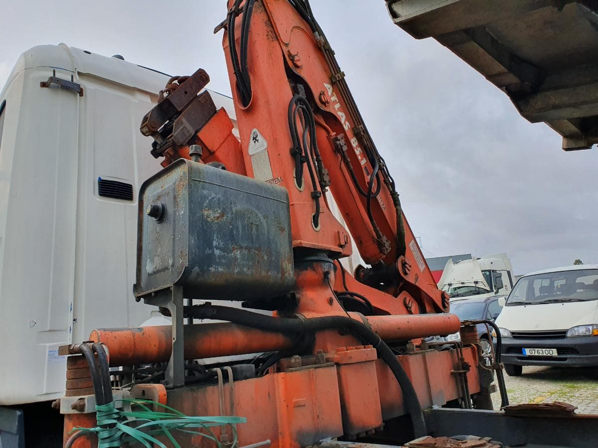 Scania 360 com Grua Atlas · Ano 1998 — imagen 41