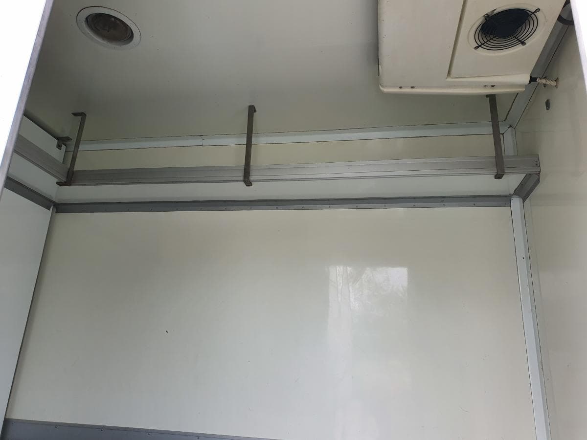 Mitsubishi Canter Fuso 7C18  · Ano 2013 — imagen 7