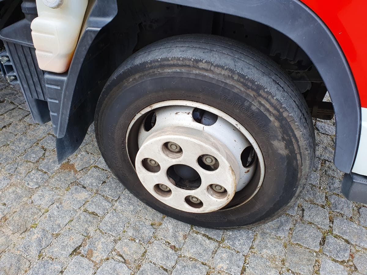 Mitsubishi Canter Fuso 7C18  · Ano 2013 — imagen 16